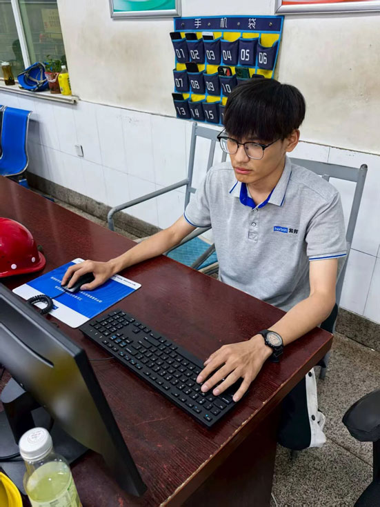 1757489050640806oyXb.jpg 3.jpg